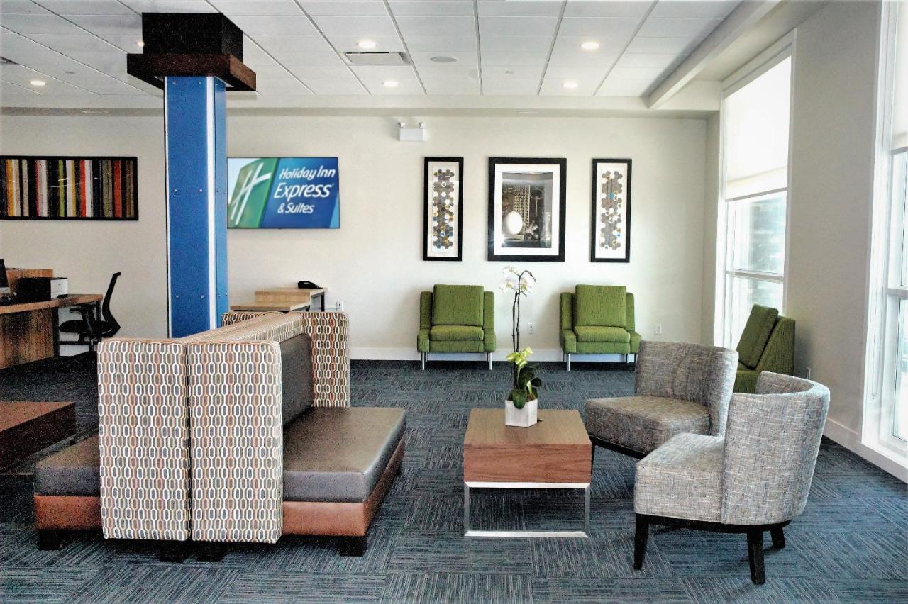 Holiday Inn Express & Suites - Edmonton Sw - Windermere By Ihg מראה חיצוני תמונה