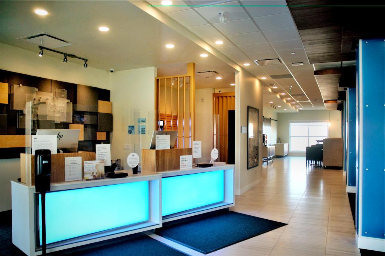 Holiday Inn Express & Suites - Edmonton Sw - Windermere By Ihg מראה חיצוני תמונה